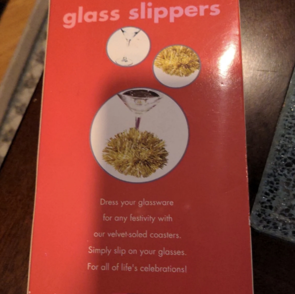 Wine glass slippers